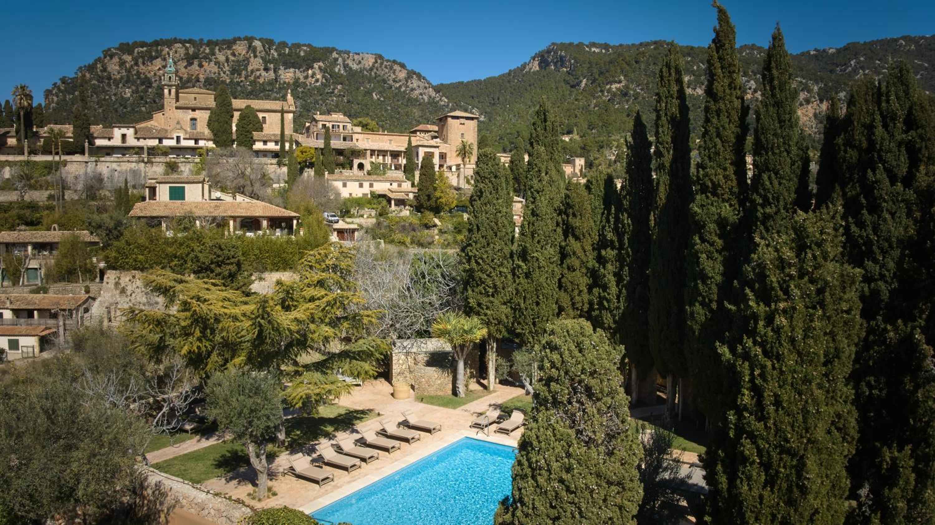 Where Serenity Meets the Spanish Sky hero image