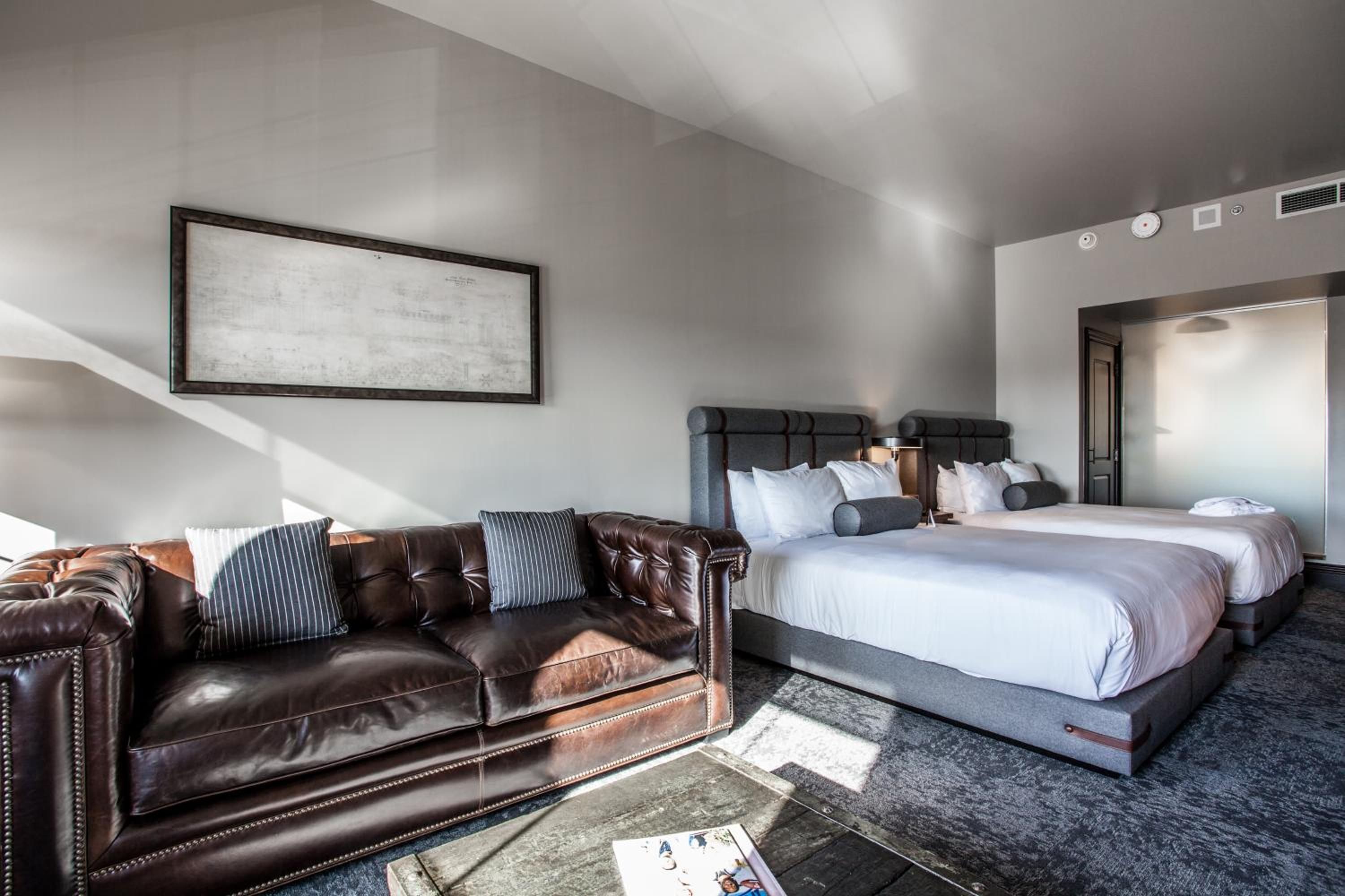 Elevate Your Senses in Urban Luxury hero image