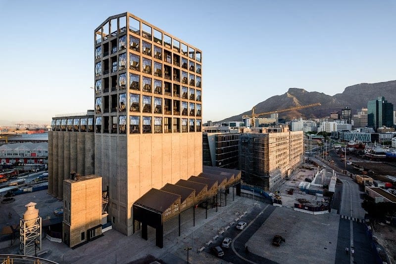 A Stylish Haven with Panoramic Views of Cape Town hero image
