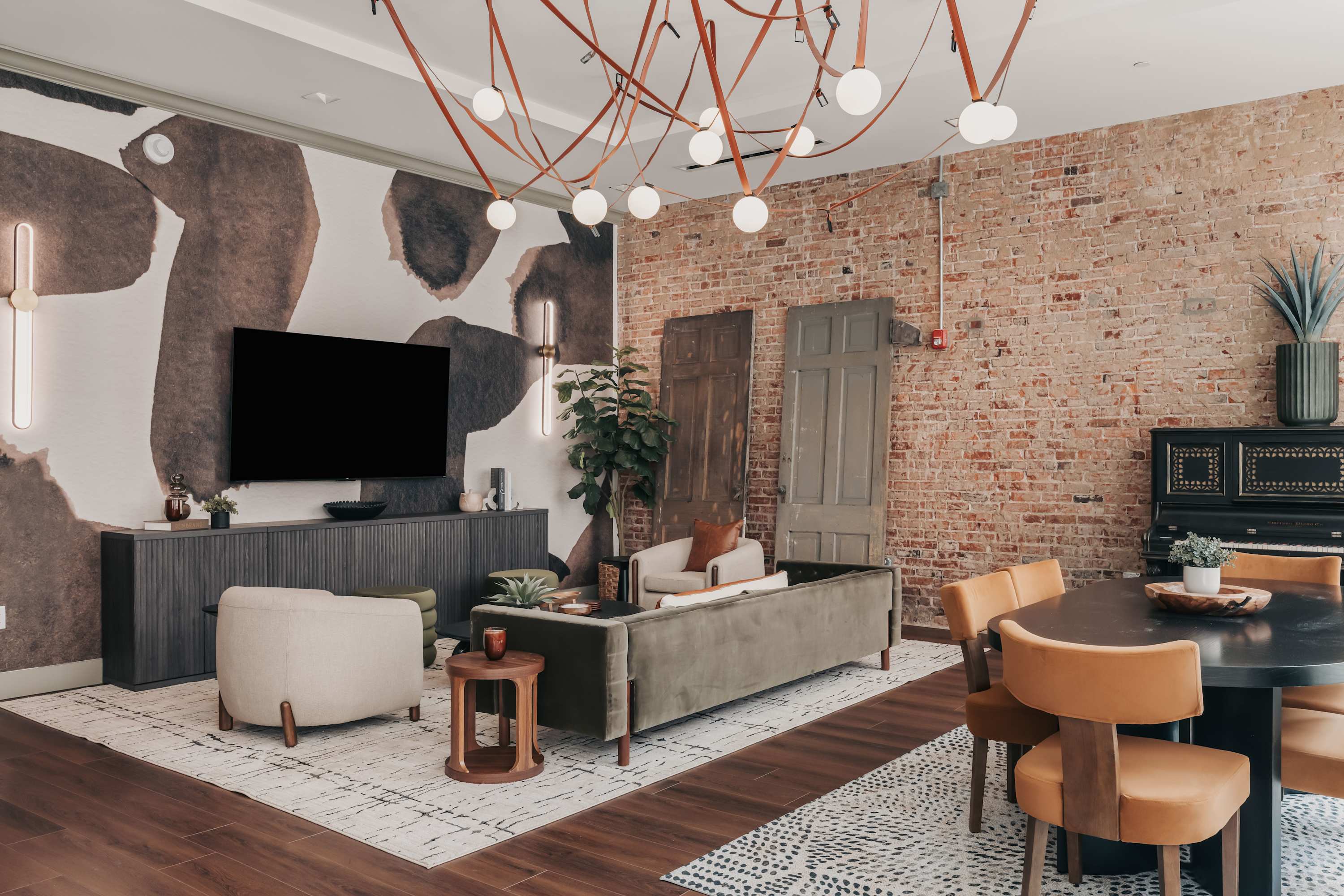 Where Nashville's Legacy Meets Luxury hero image