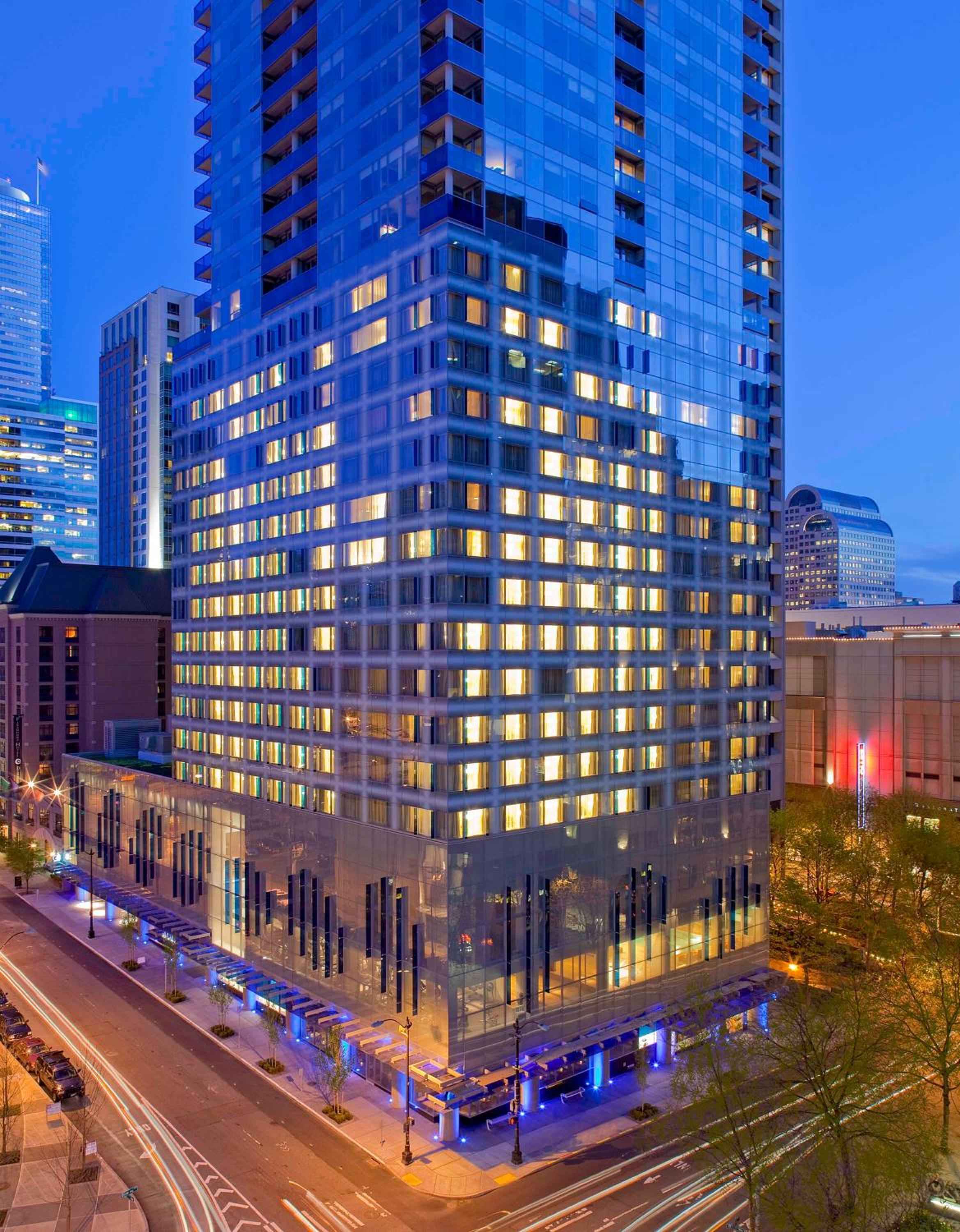 Elevate Your Senses Above Seattle hero image