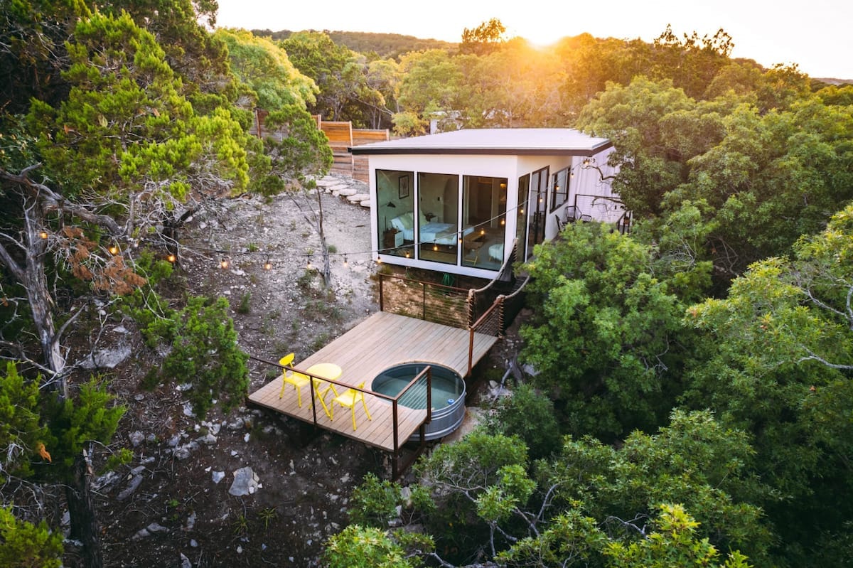 A Treetop Sanctuary for Serene Seclusion hero image