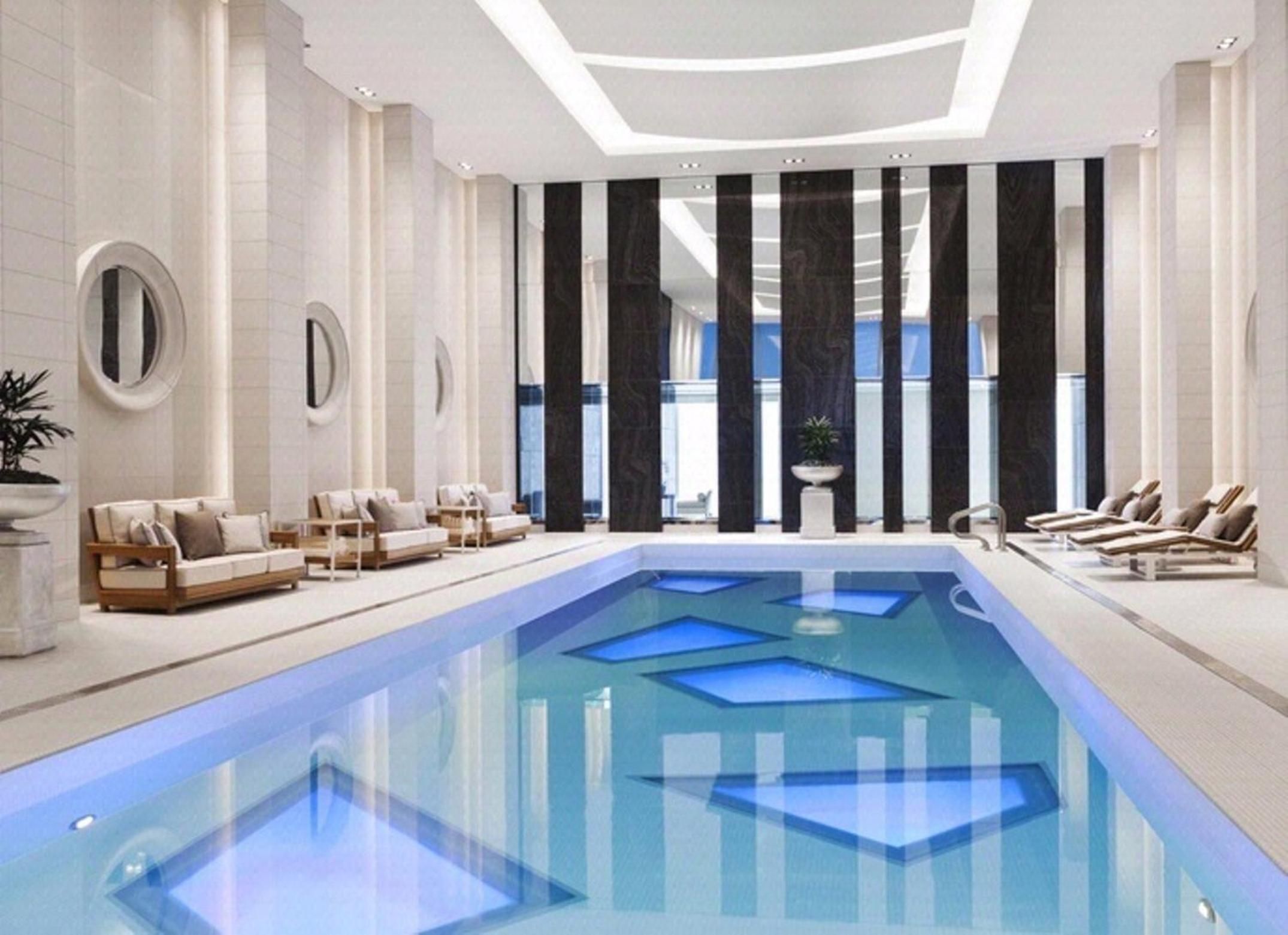 Where Elegance Meets Urban Escape hero image