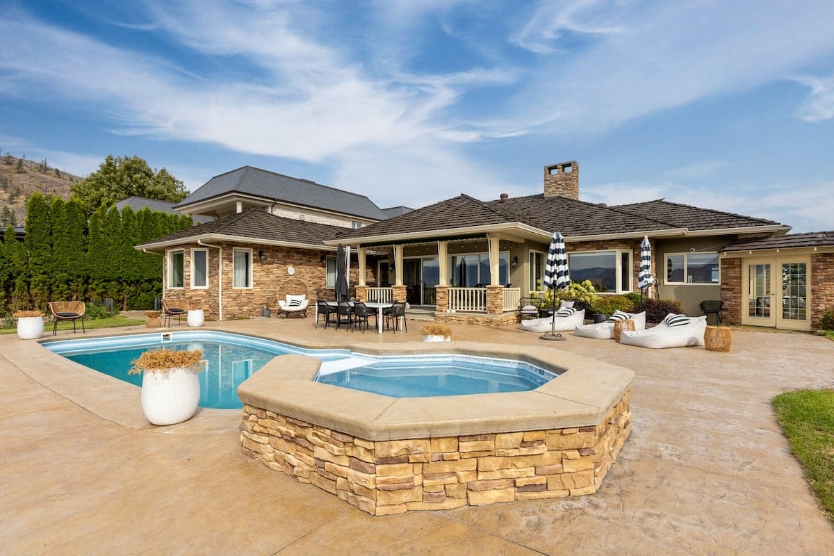 Where Lake Dreams Meet Luxury Living hero image