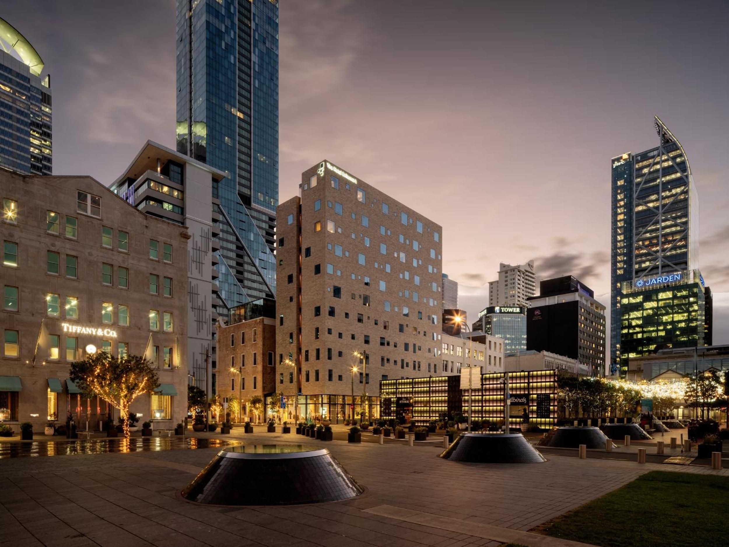 Auckland Elegance, Urban Sophistication hero image