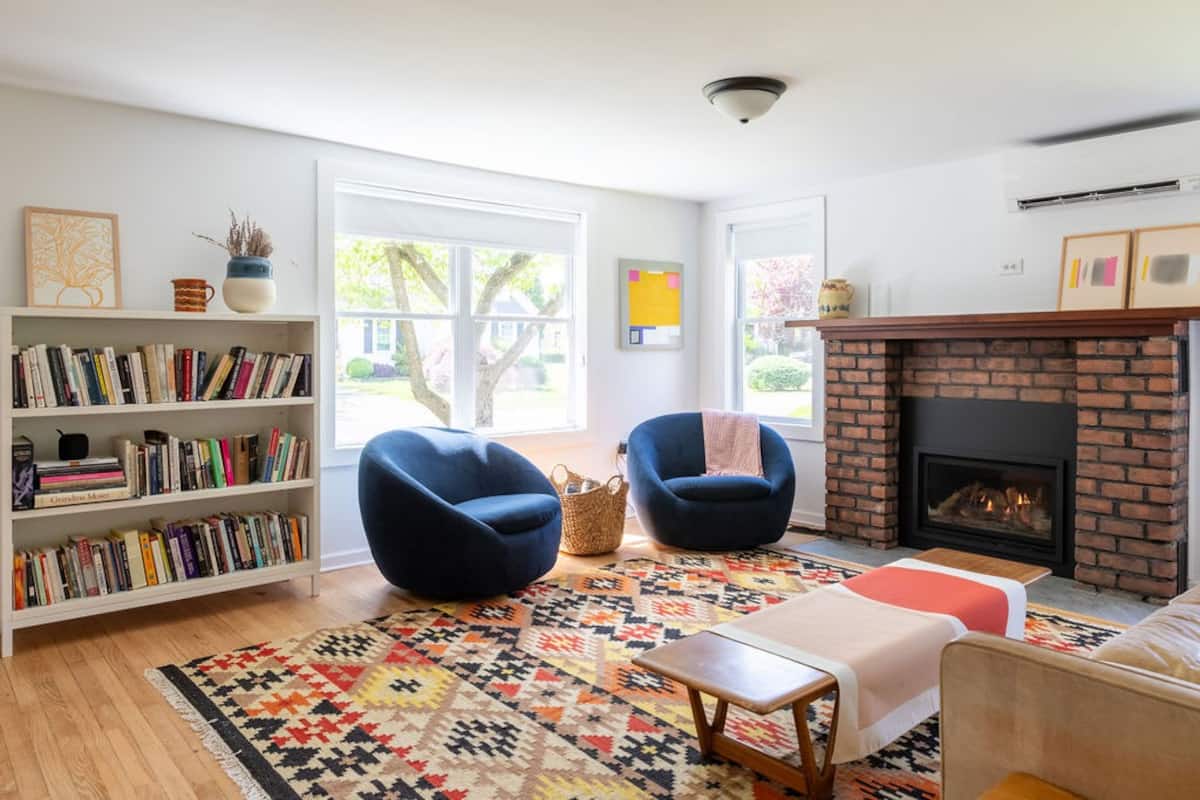Experience a charming Cape Cod-style home minutes from Kingston. hero image