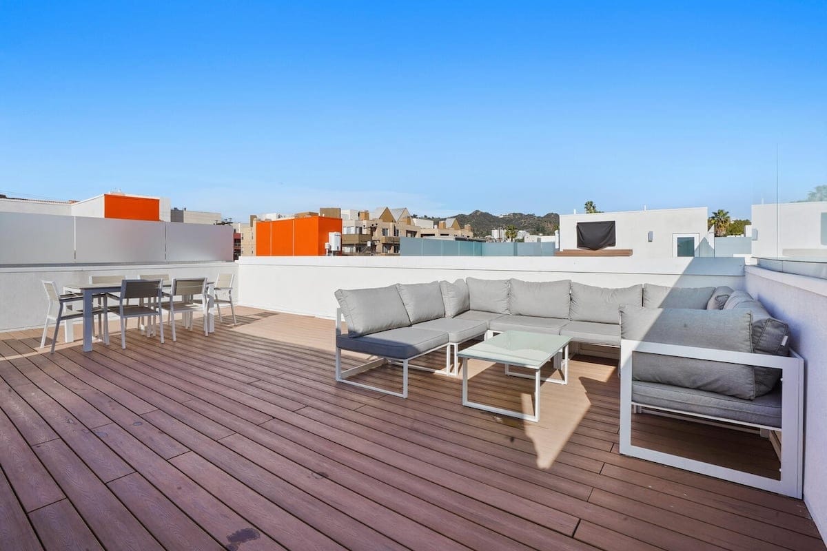 Step into the Spotlight of Hollywood hero image