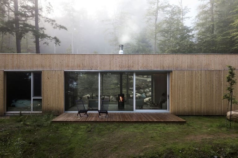 Minimalist Retreat, Nature's Embrace hero image