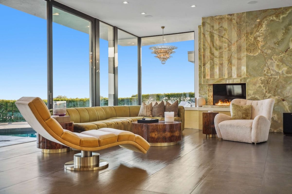 An iconic destination where you live the glamour of California’s golden age hero image
