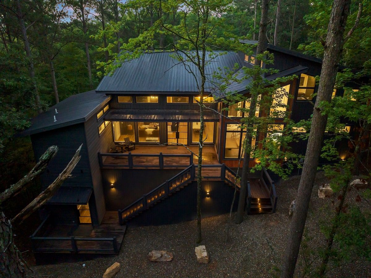 An Ultimate Escape for Luxury, Adventure, and Serenity hero image