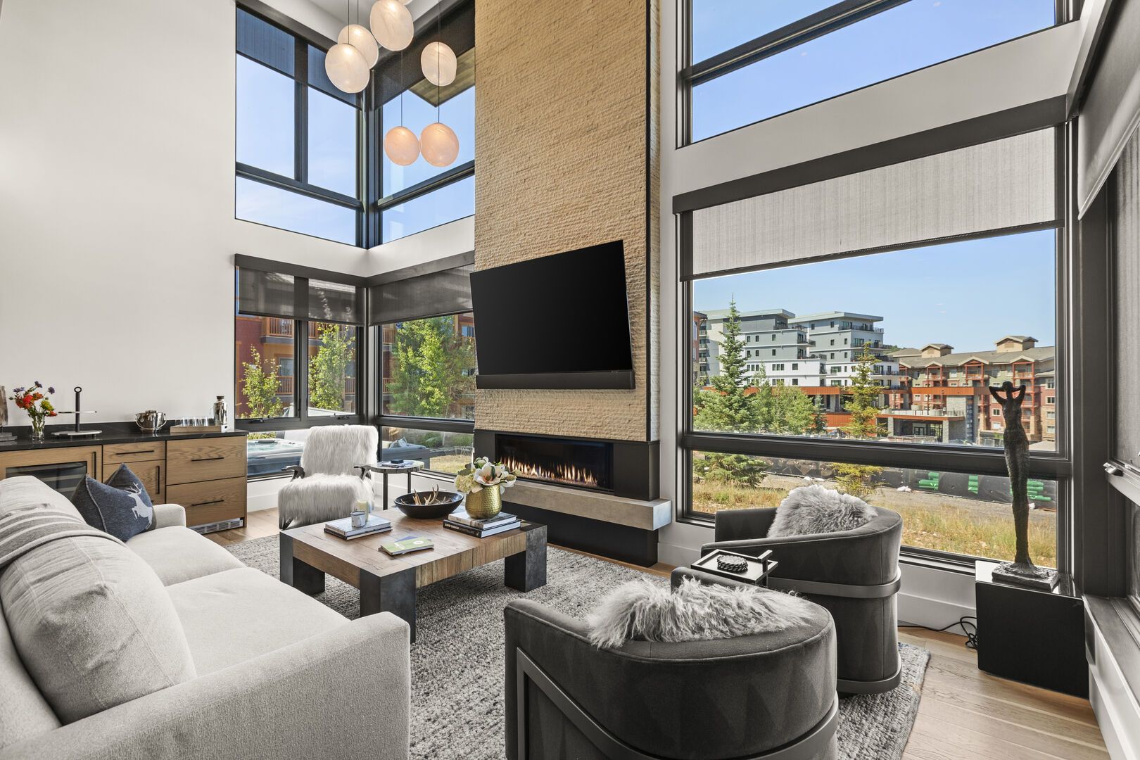 Sweeping Views From Silver Summit Estate hero image
