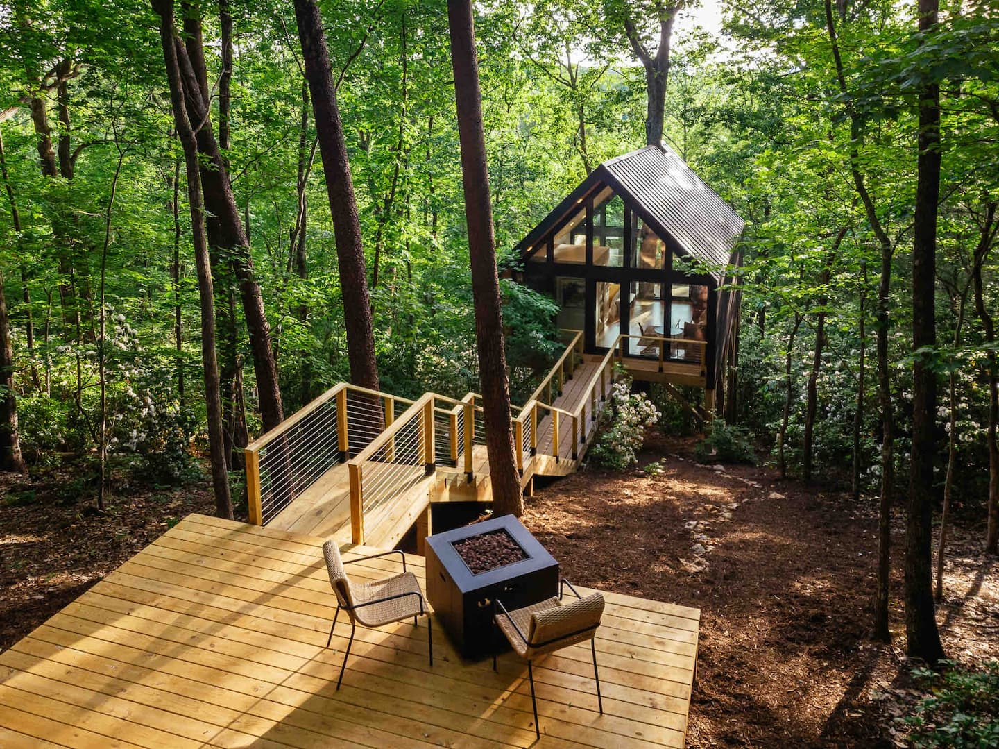 An immersive retreat blending luxury and the outdoors hero image