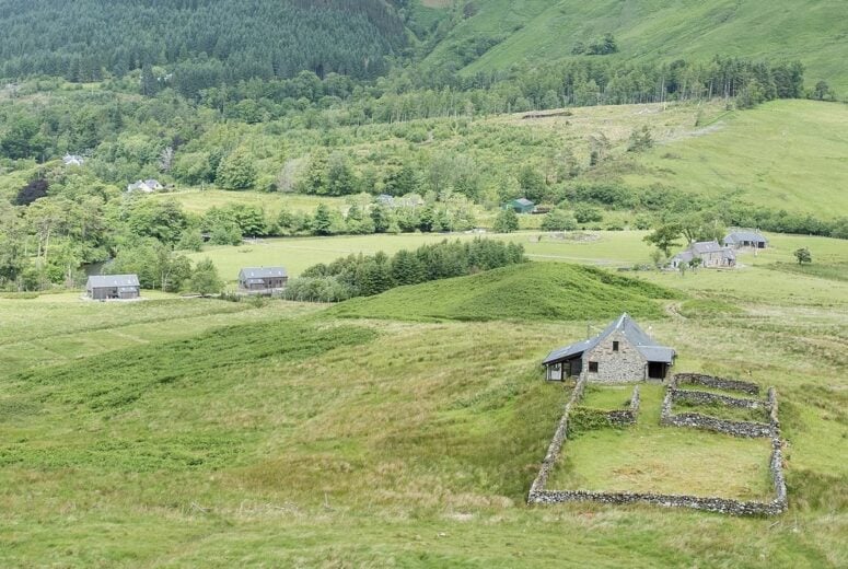 Experience the Magic of Knoydart from a Cozy Hideaway