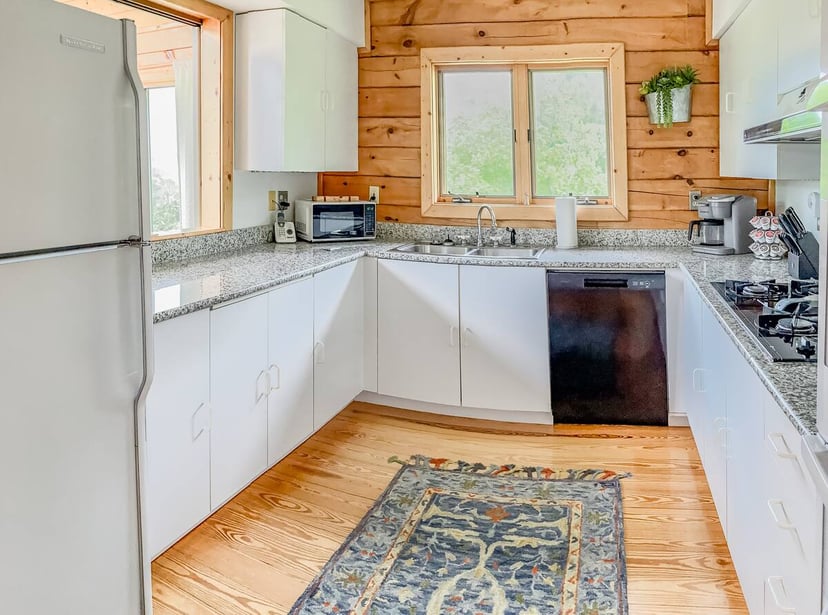 Image 6 of Hilltop Cabin w/ Stunning Views Near Homestead!