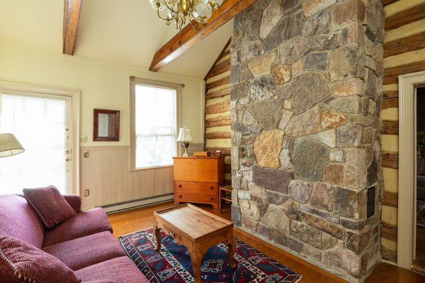 Image 8 of 3 min to the Springs | Rustic | Pet Friendly