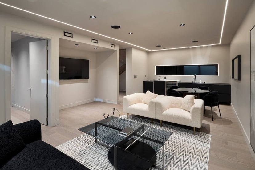 Image 3 of 7BR| Private Pool, Sauna & Breathtaking Views