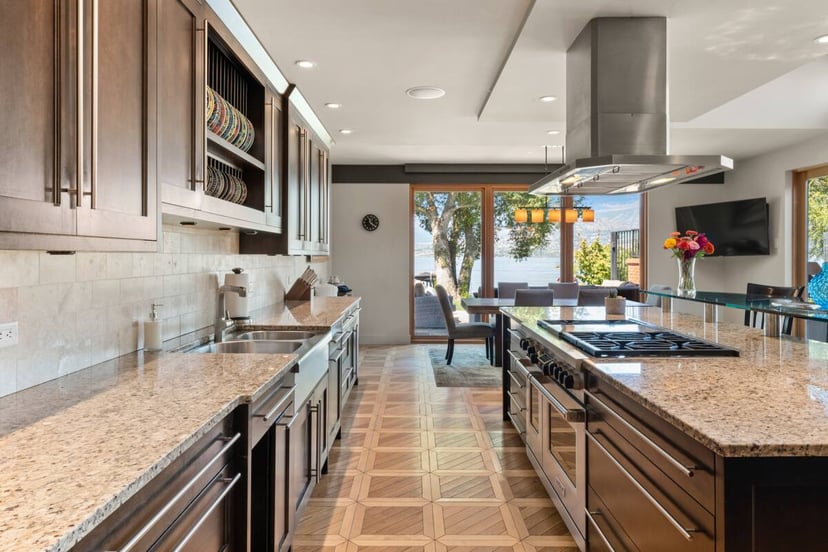 Image 18 of Okanagan Lakefront Home With Pool & Tennis Court