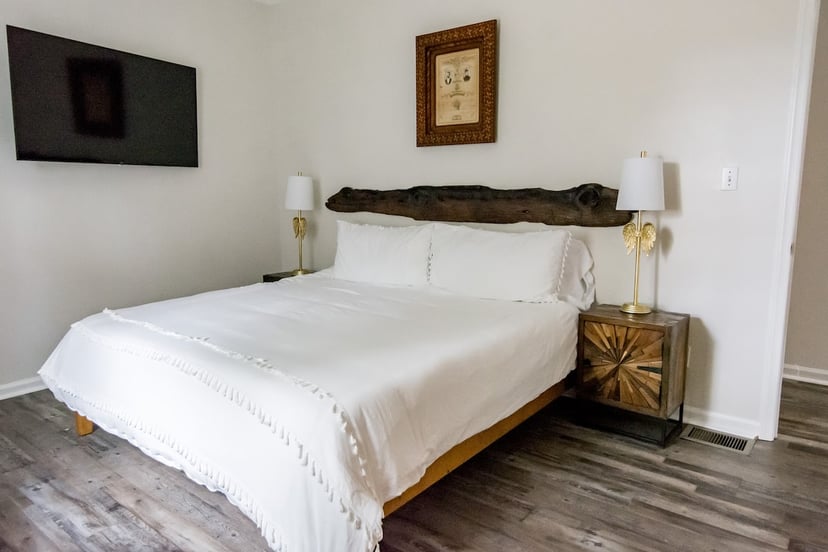 Image 12 of Peaceful Lakefront Getaway w/ Ping Pong