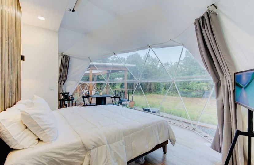 Image 17 of Luna · Luxury Glamping Dome + Hot Tub