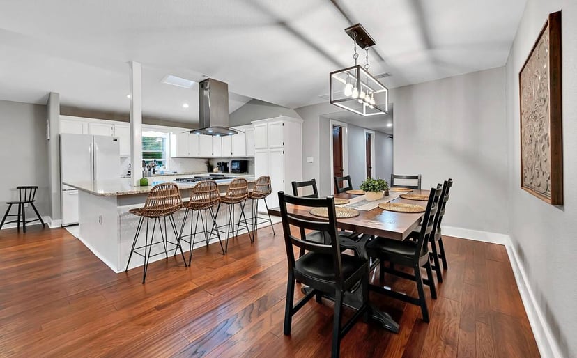 Image 10 of Charming Family Farmhouse Unplug, Unwind