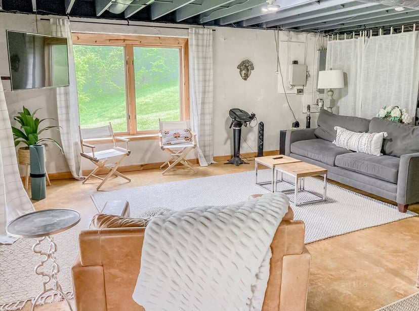 Image 18 of Hilltop Cabin w/ Stunning Views Near Homestead!
