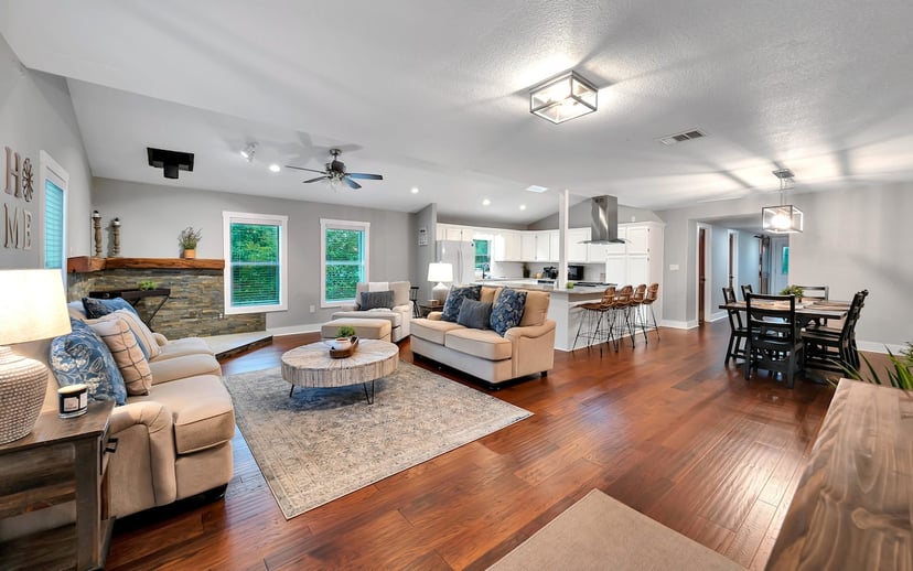 Image 12 of Charming Family Farmhouse Unplug, Unwind