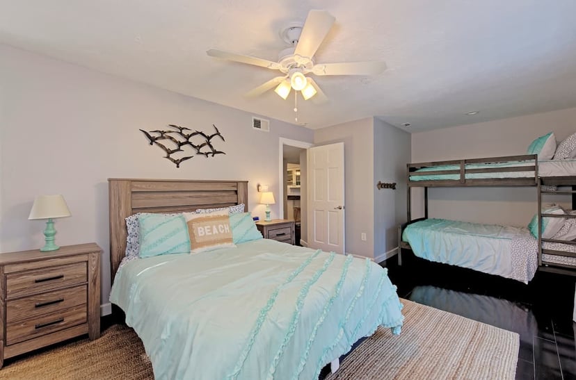 Image 12 of Salty Sailfish | Private Pool+Hot Tub+Siesta Key
