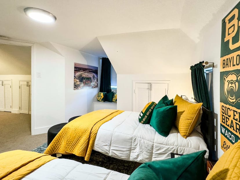 Image 17 of *Magnolia Masterpiece* | Family Gathering Place