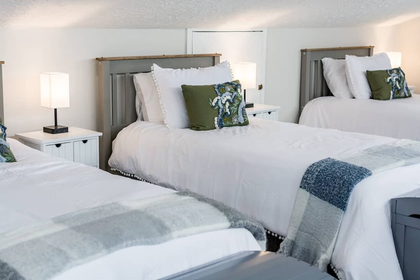 Image 19 of Peaceful Lakefront Getaway w/ Ping Pong